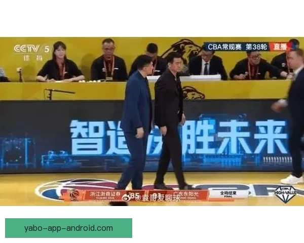北京力克广东晋级半决赛周琦奎因联手砍分球队士气高涨 北京力克广东晋级半决赛周琦奎因联手砍分球队士气高涨
